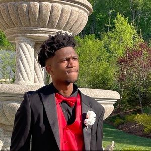 Meet your Posher, Ronnie